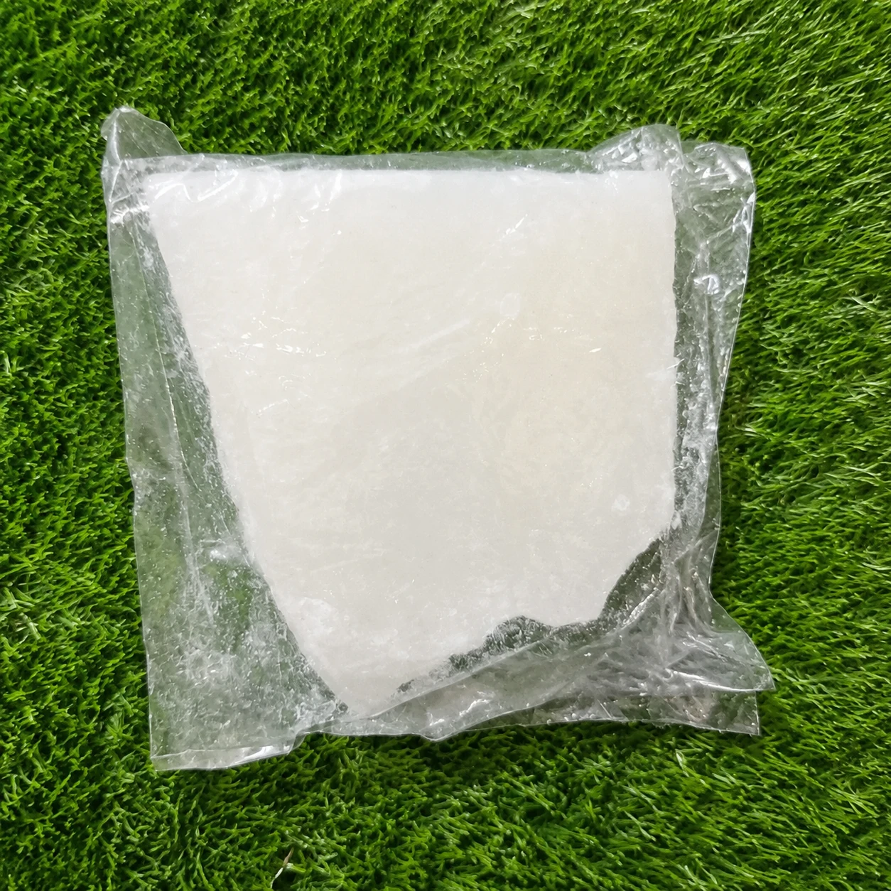 6e12659d-3ada-4349-aa8e-464adc97966d پارافین شمع سازی 2 درصد (بزرگ) - تصویر 1